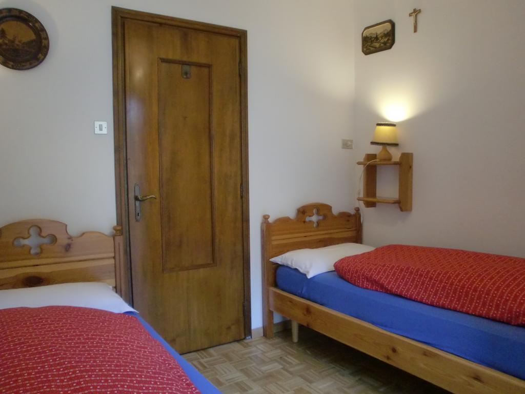 Appartamento Niki Campitello Кампителло-ди-Фасса Экстерьер фото